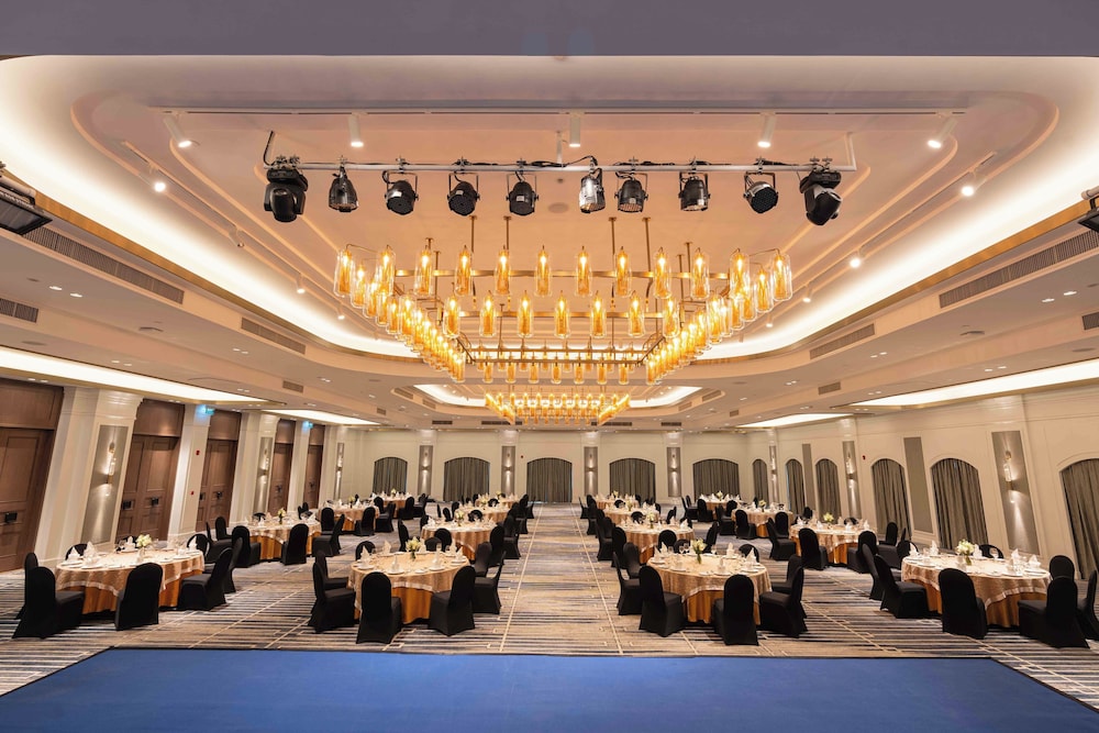 Phuket Graceland Resort & Spa 56/70