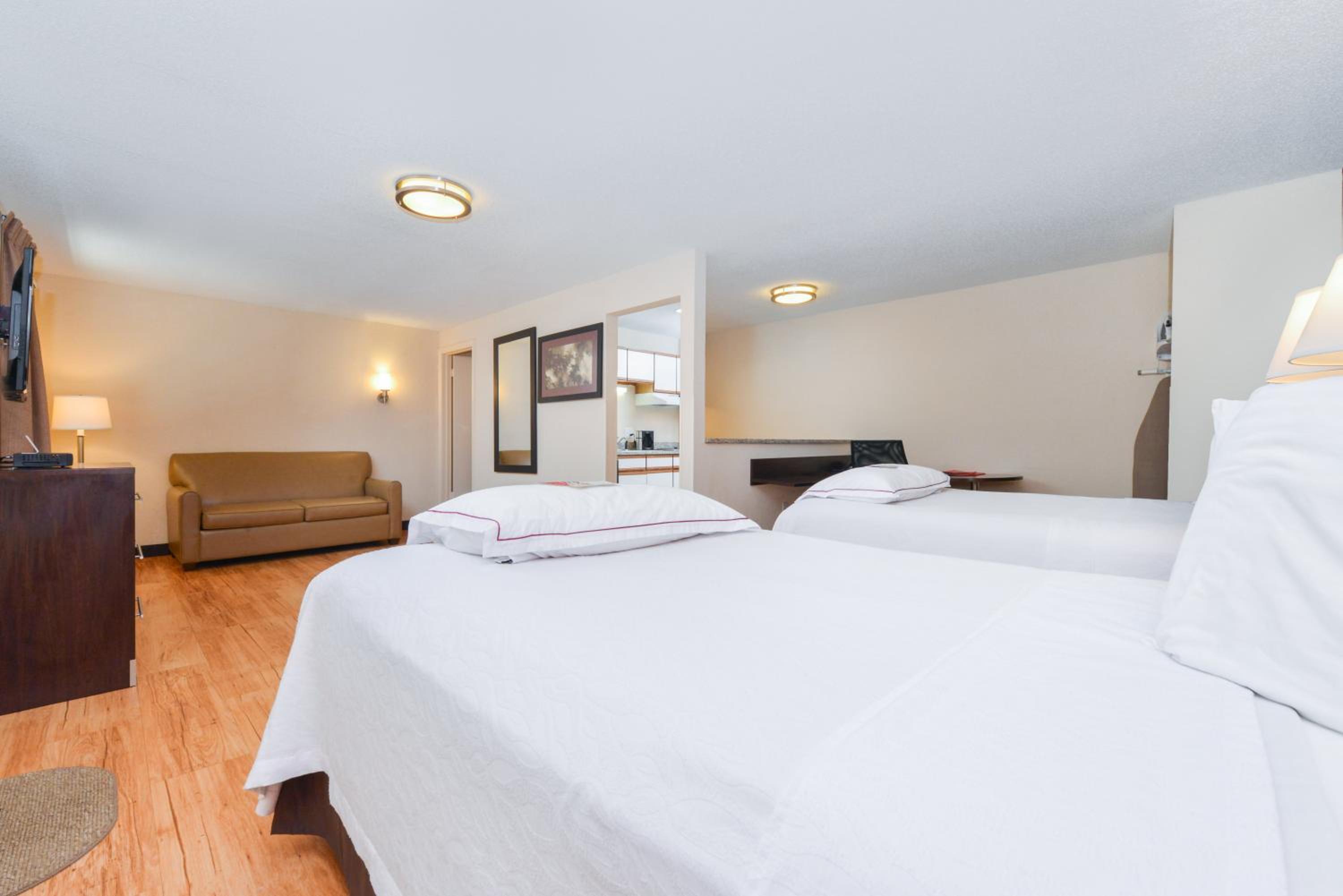 Room, Double Bed