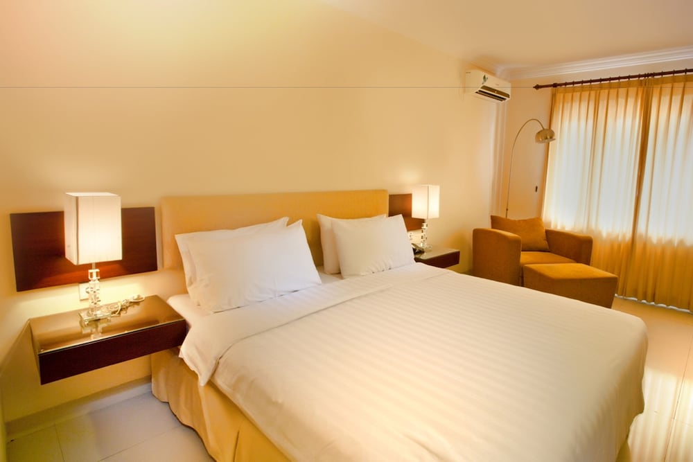 Country Heritage Resort Hotel 1/20