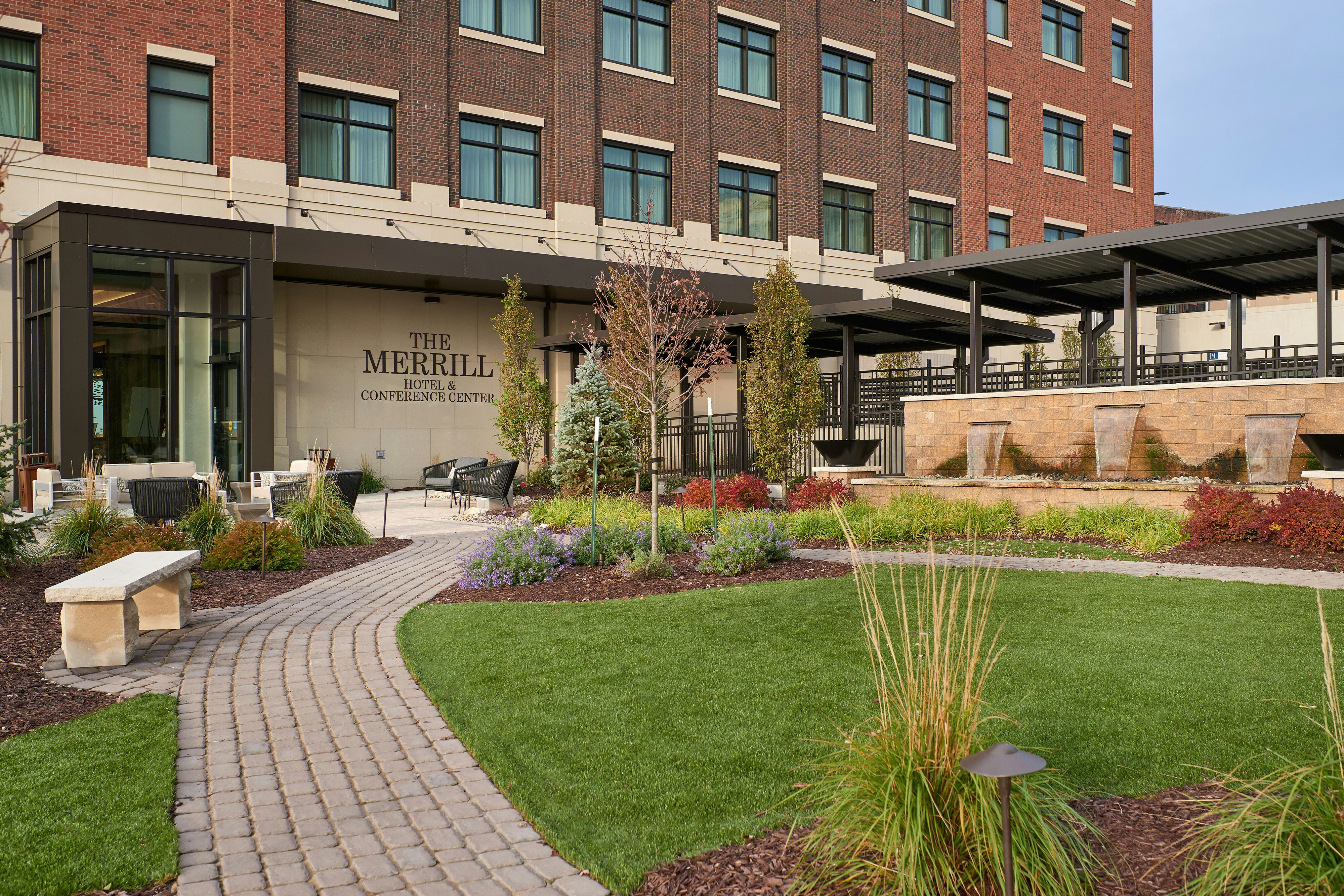 The Merrill Hotel & Conference Center Muscatine A Tribute Portfolio Hotel 69/71