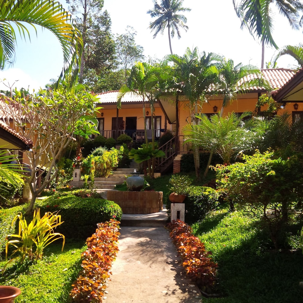 Paradise Bungalows 41/47