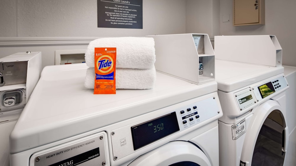 Best Western Plus Augusta North Inn & Suites 17/35