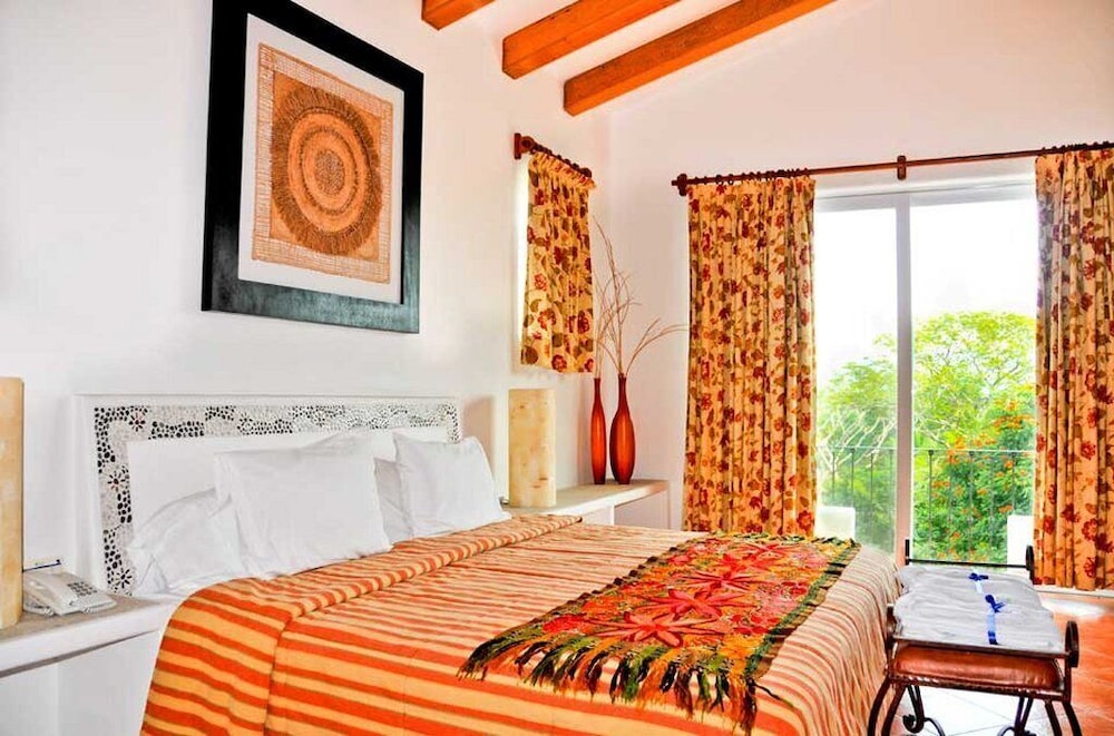 Pacifica Resort Ixtapa 24/72