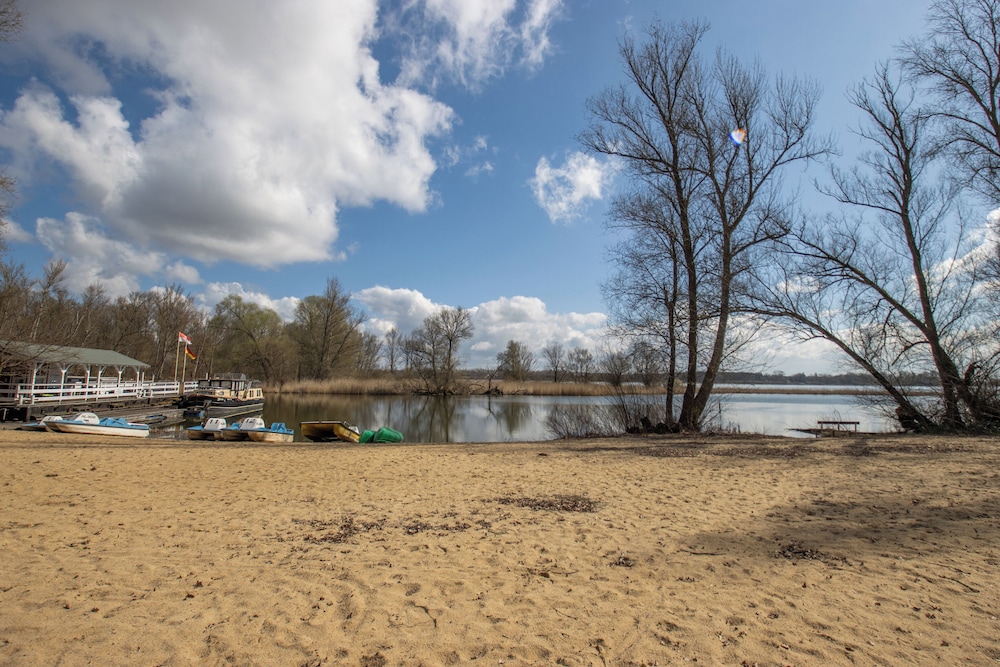 Seehotel Brandenburg An Der Havel 64/70