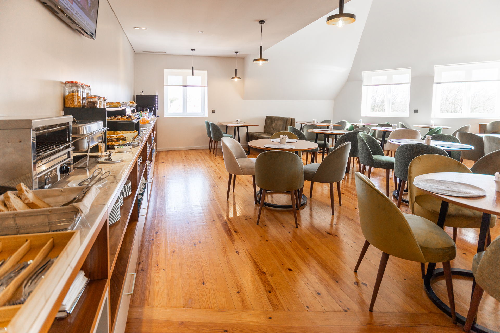 Avenida Boutique Hotel 36/50