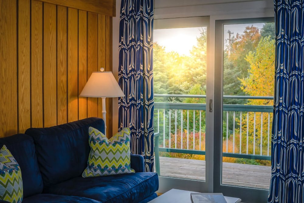 Leland Lodge 28/50