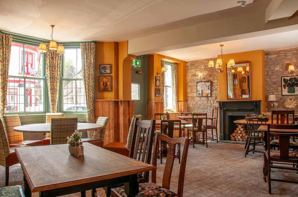 The George Inn 34/49