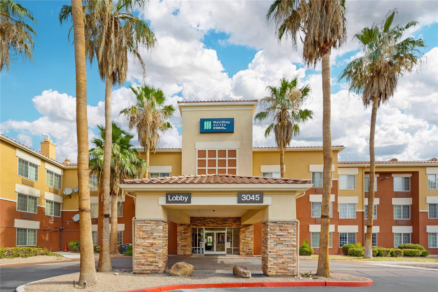 MainStay Suites Las Vegas Convention Center 2/16