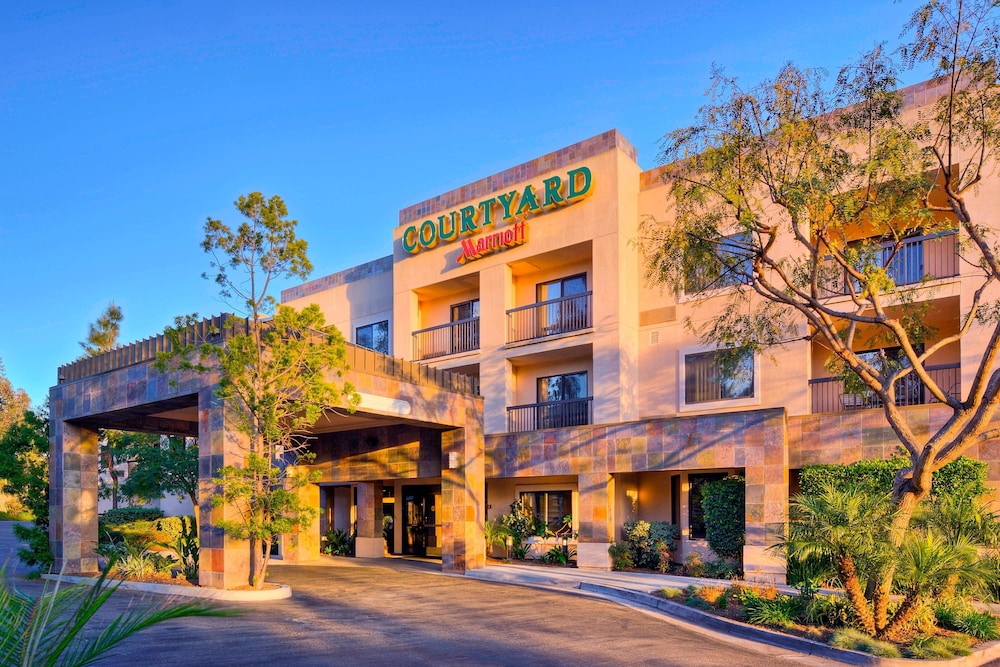 Courtyard by Marriott San Diego Carlsbad in CARLSBAD - CA