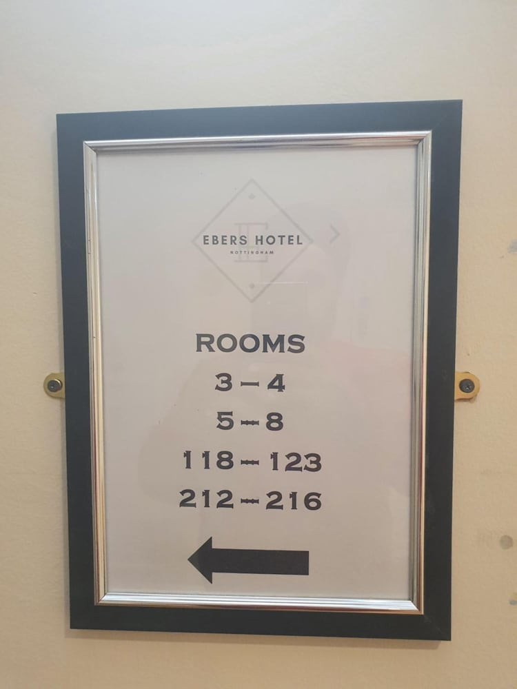 The Tudor House Hotel 13/25