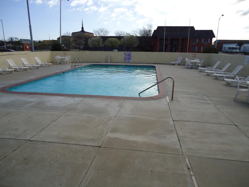 Motel6 Amarillo, TX - West 25/35