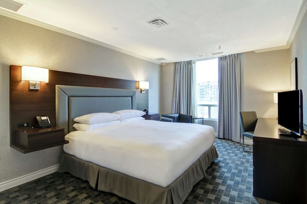 Doubletree By Hilton Hotel Toronto Downtown 22/83