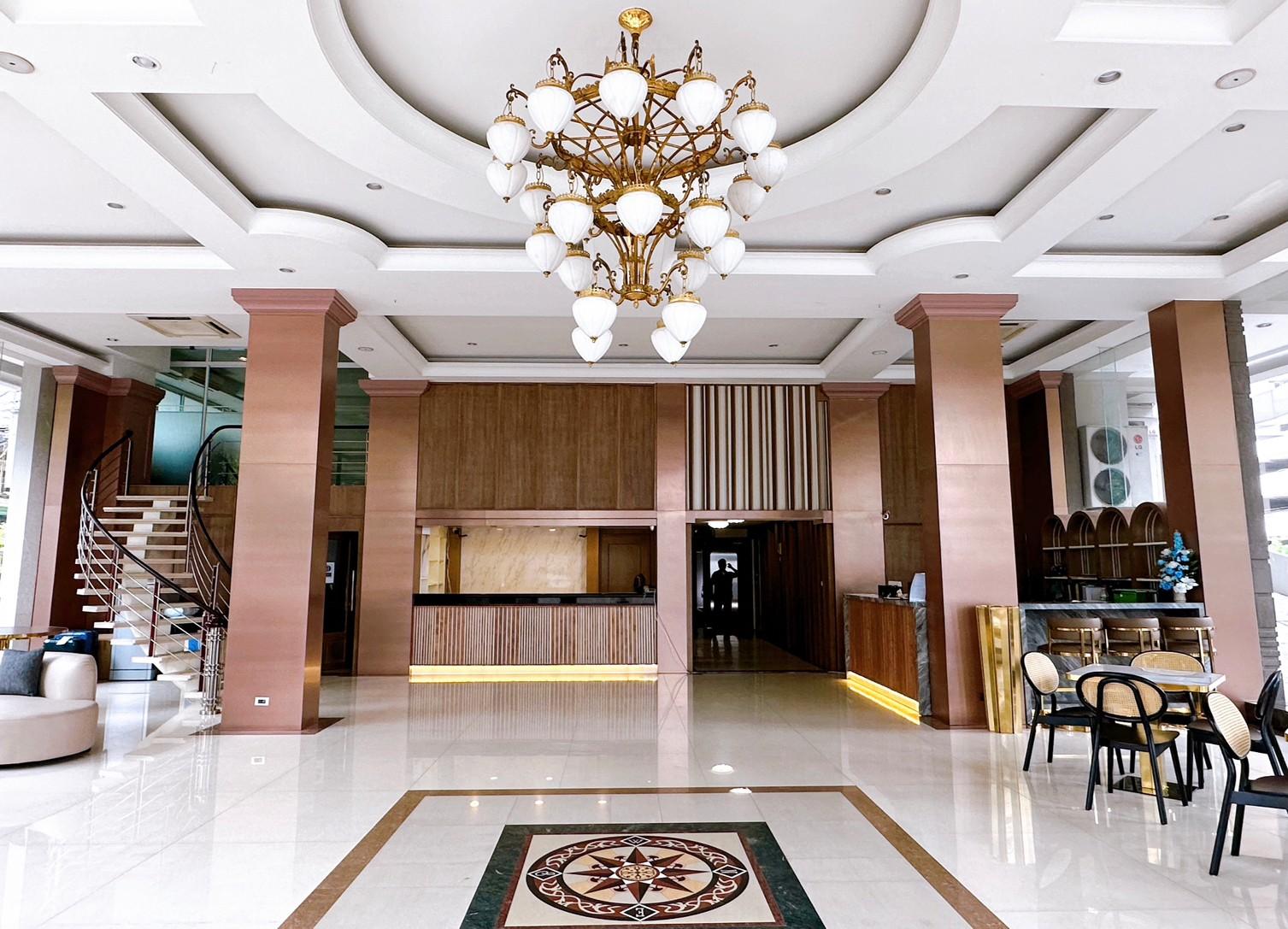 Lobby at Miloft Sathorn Hotel, BANGKOK