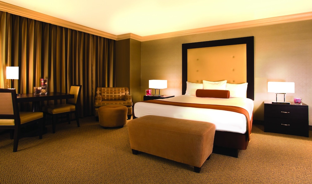 Rio Hotel & Casino, a Destination by Hyatt Hotel 17/73