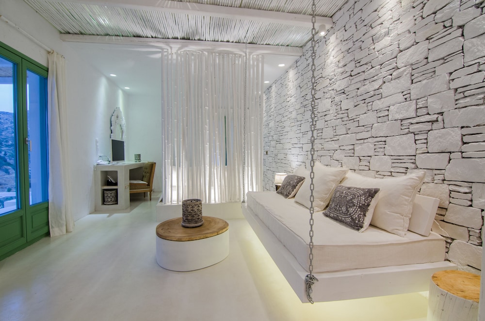 Levantes Ios Boutique Hotel 46/74