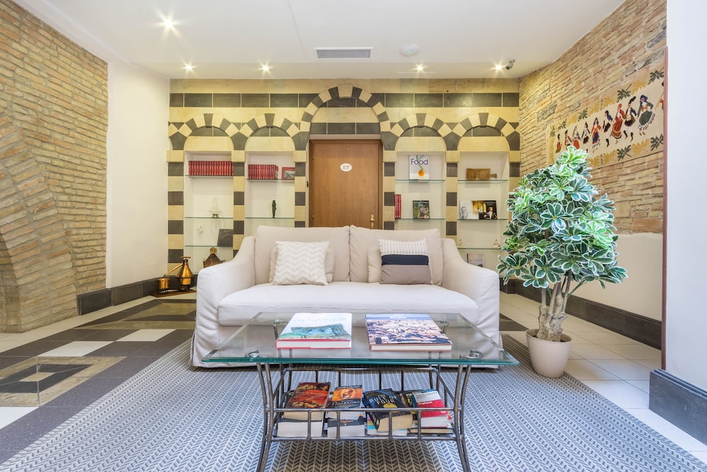 Arcobaleno Rooms 49/61