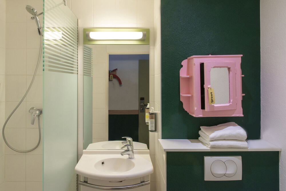 Greet Hotel Evreux Centre 16/56