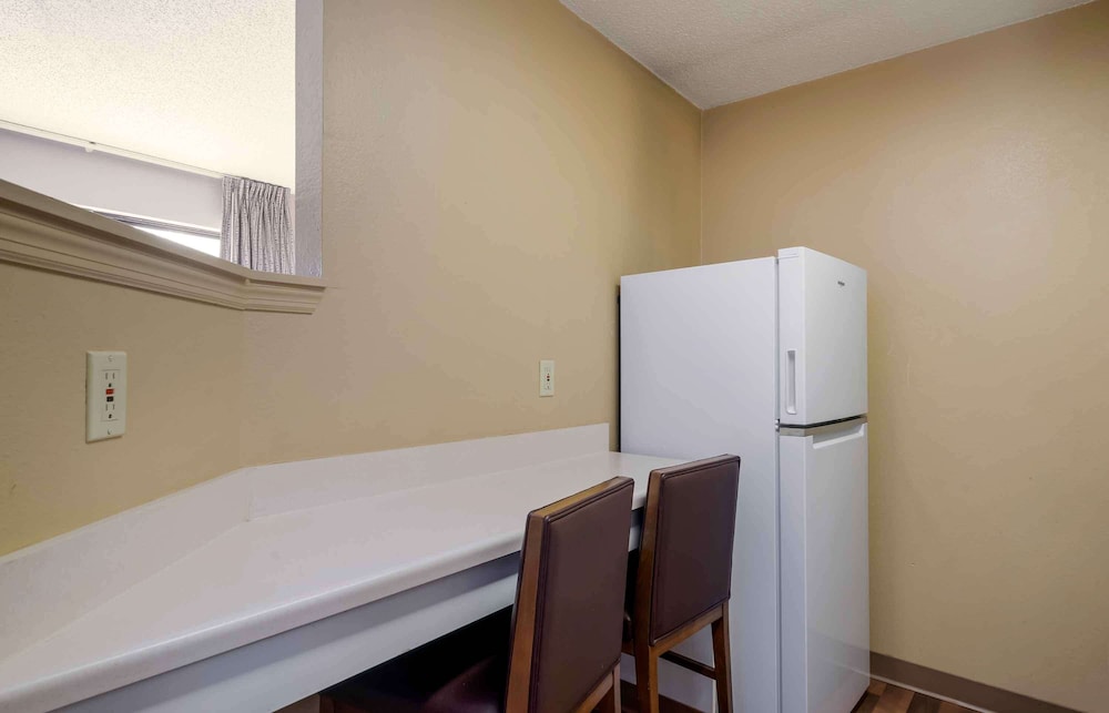 Extended Stay America - Tampa - Airport - Memorial Hwy. 46/47