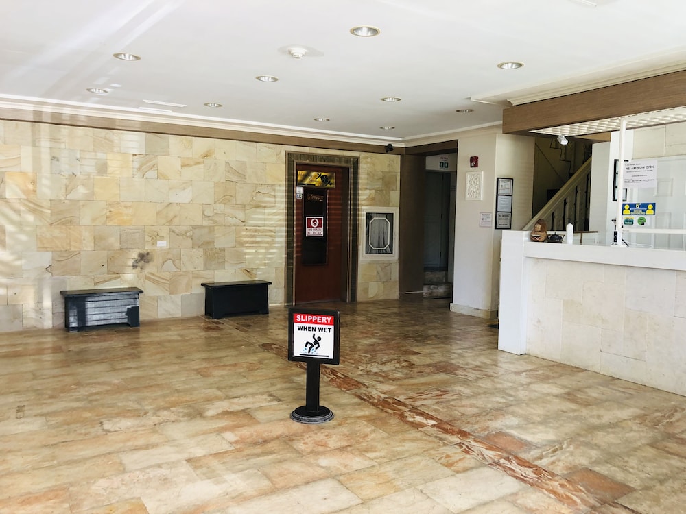 lobby