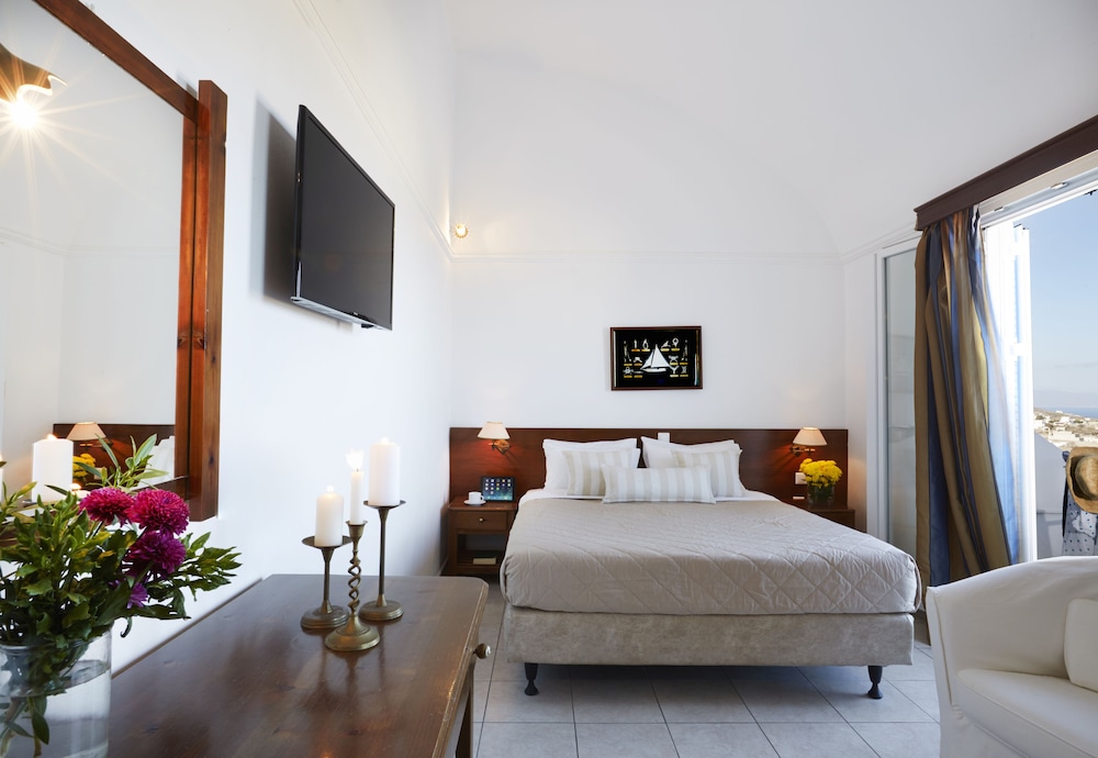Milos Villas Hotel 8/34