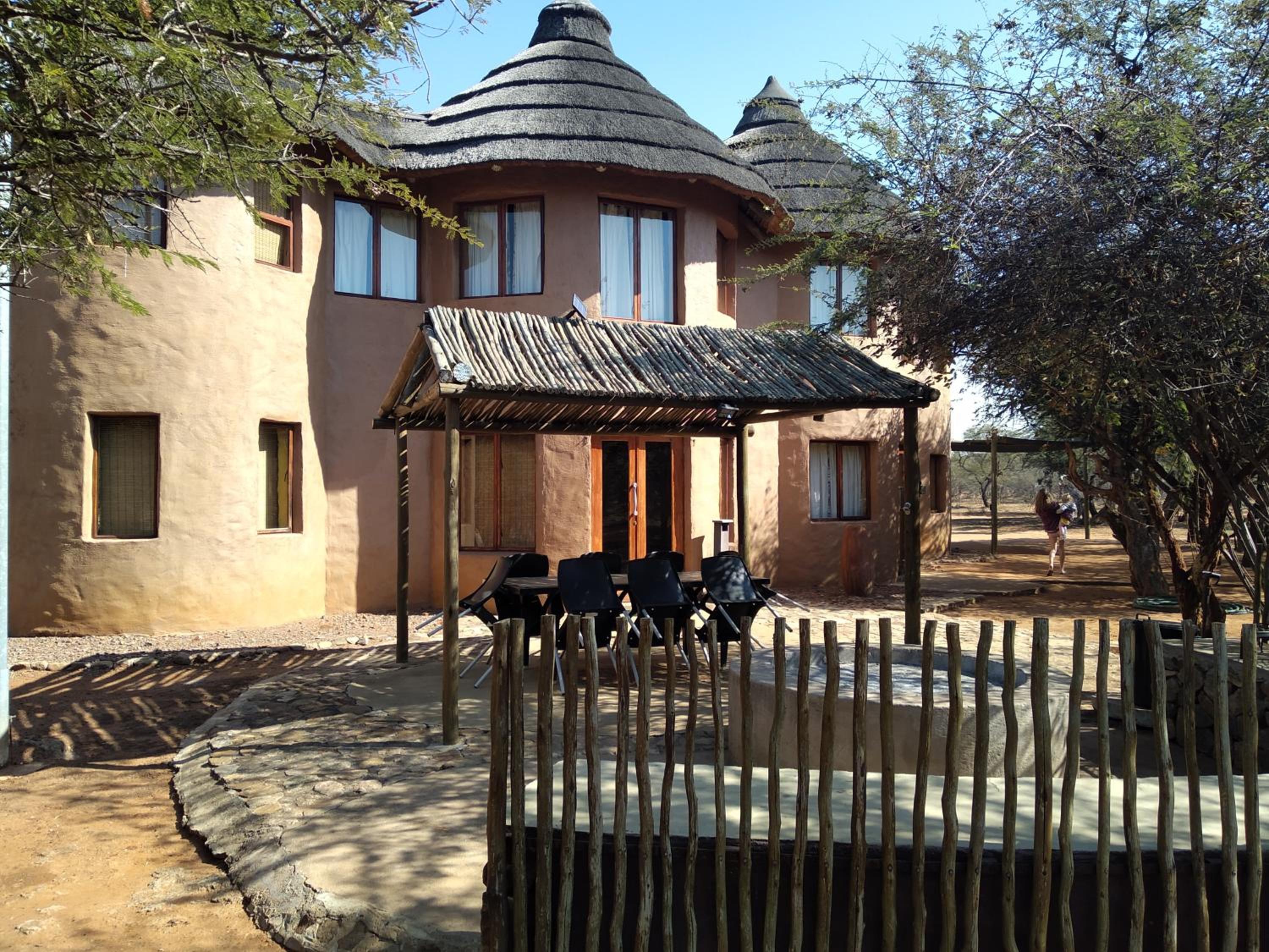 KweKwe Private Game Lodge 17/19