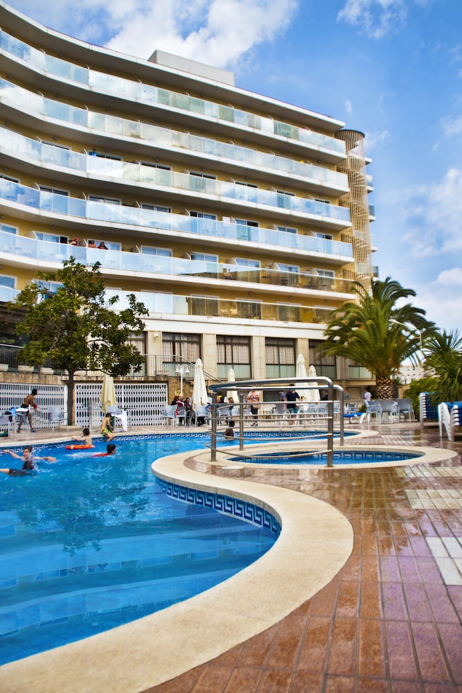 Esplai Hotel 30/33