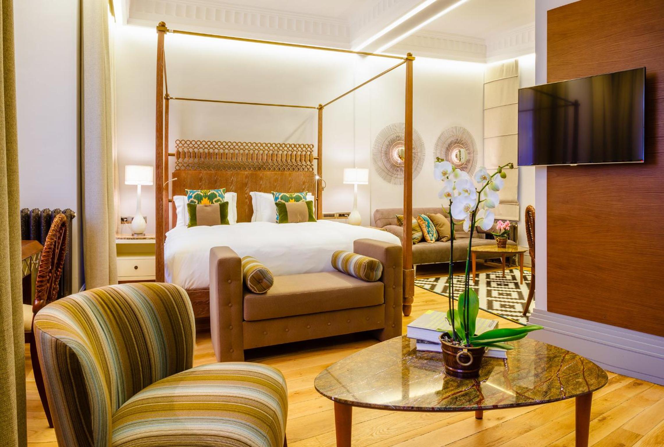 استوديو ديلوكس بإطلالة على المدينة، Ravouna 1906 Suites - Special Class Adults Only 10/10