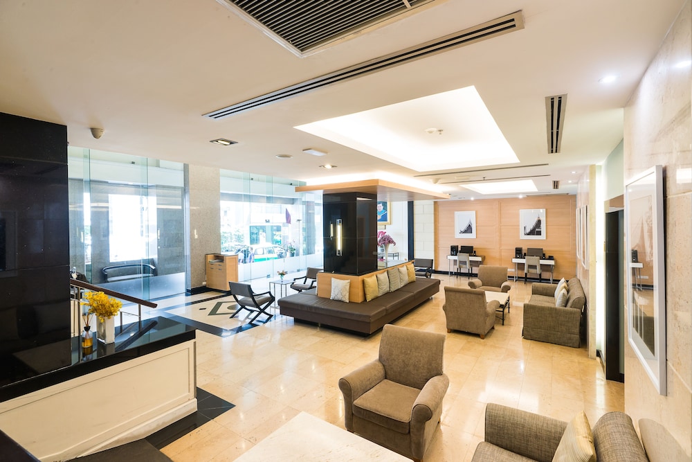 Evergreen Place Siam by UHG 50/72