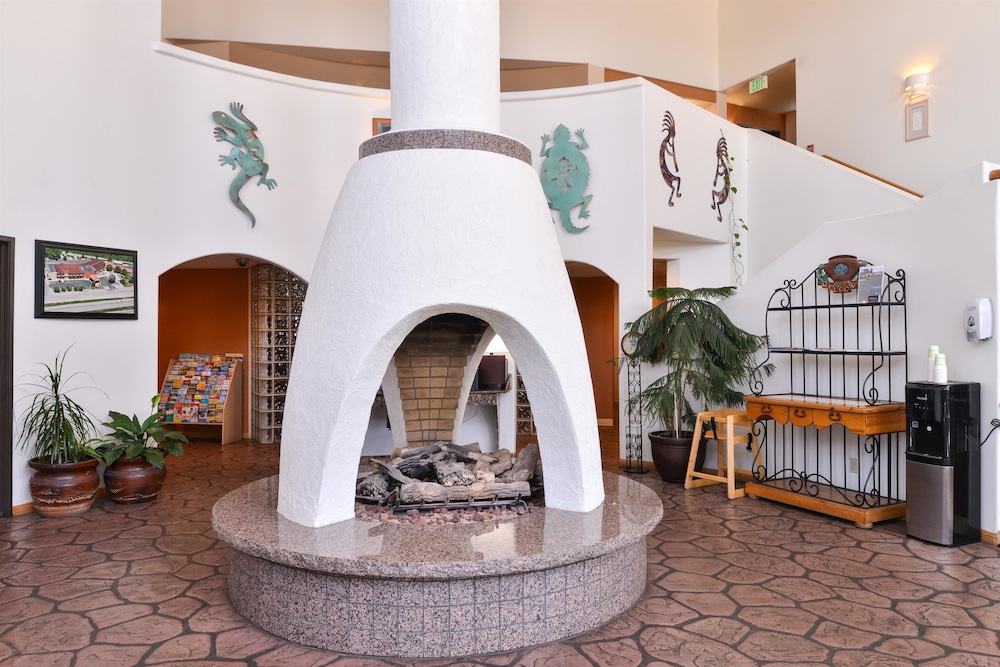 Best Western Kiva Inn 19/38