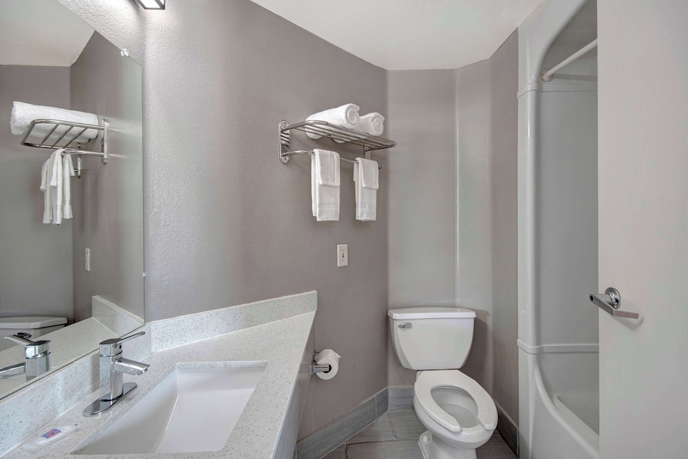 Motel6 San Antonio, TX - South 50/58