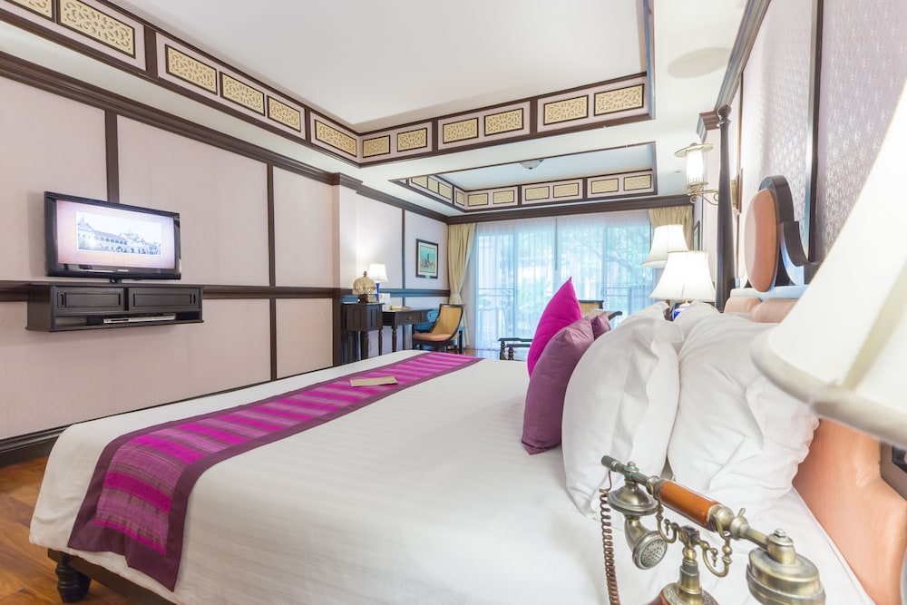 Wora Bura Hua Hin Resort And Spa 8/75