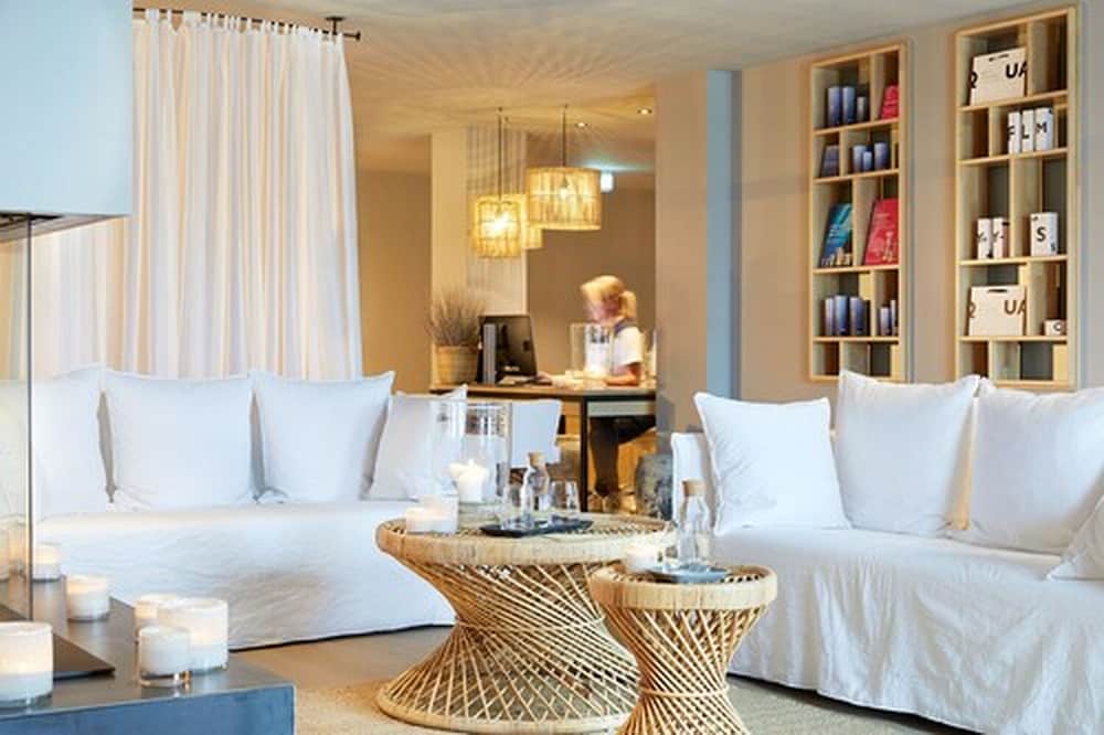 Lighthouse Hotel and SPA 11/50