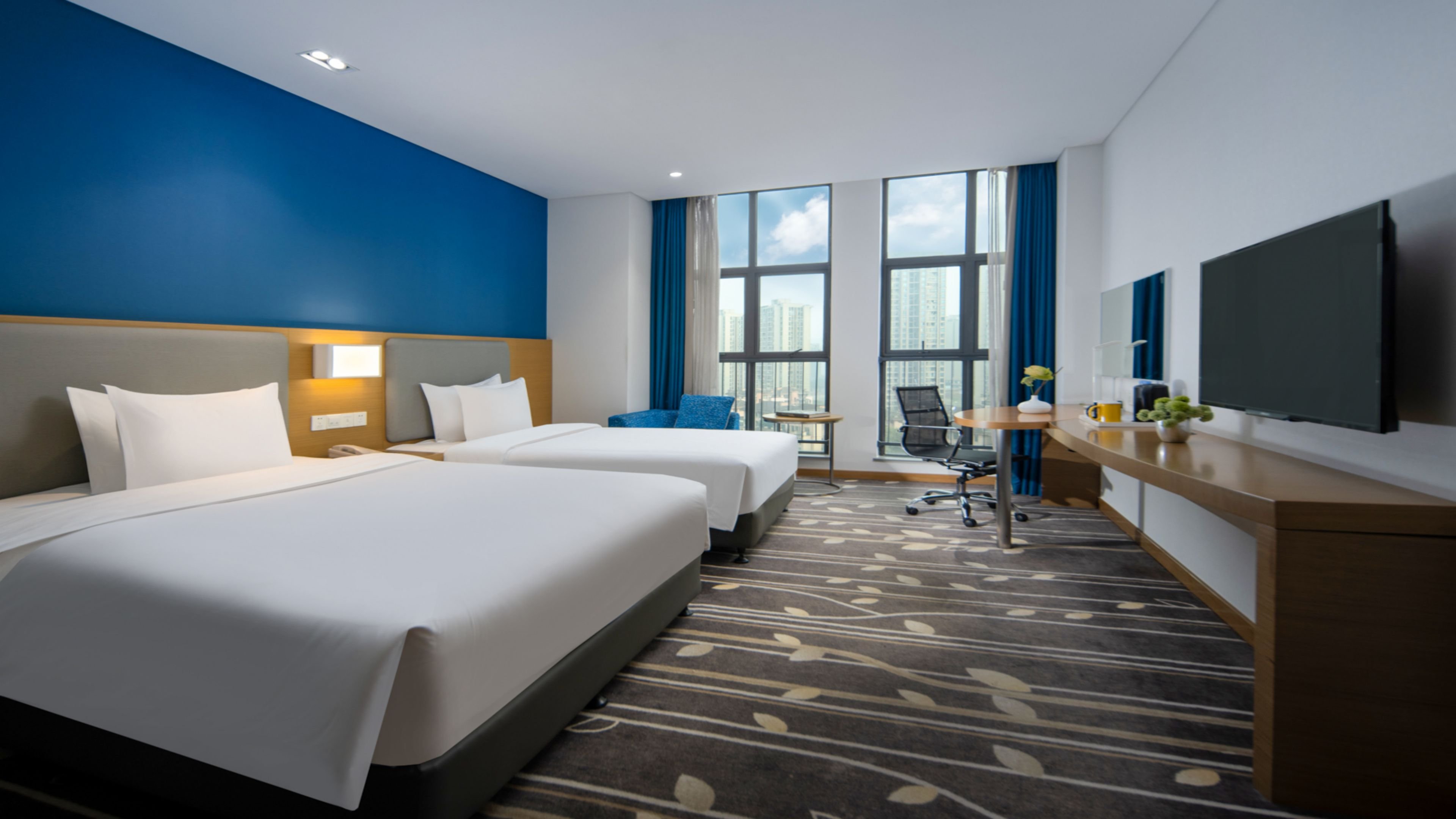 Holiday Inn Express Chongqing University Town 23/55