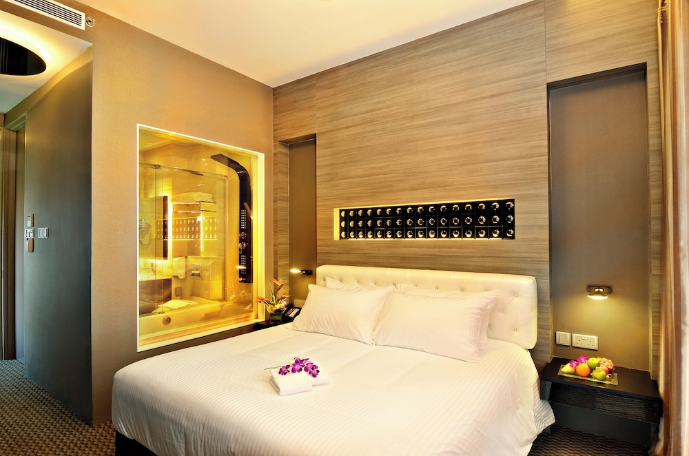 The Seacare Hotel 6/29
