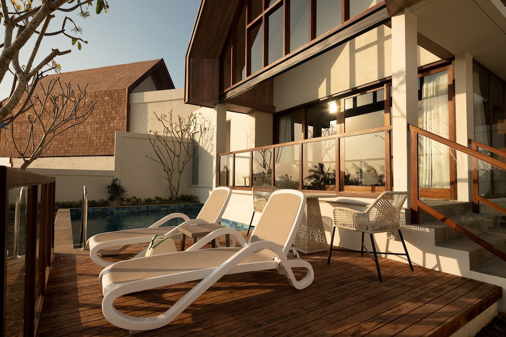 The Kayana Beach Lombok 17/48