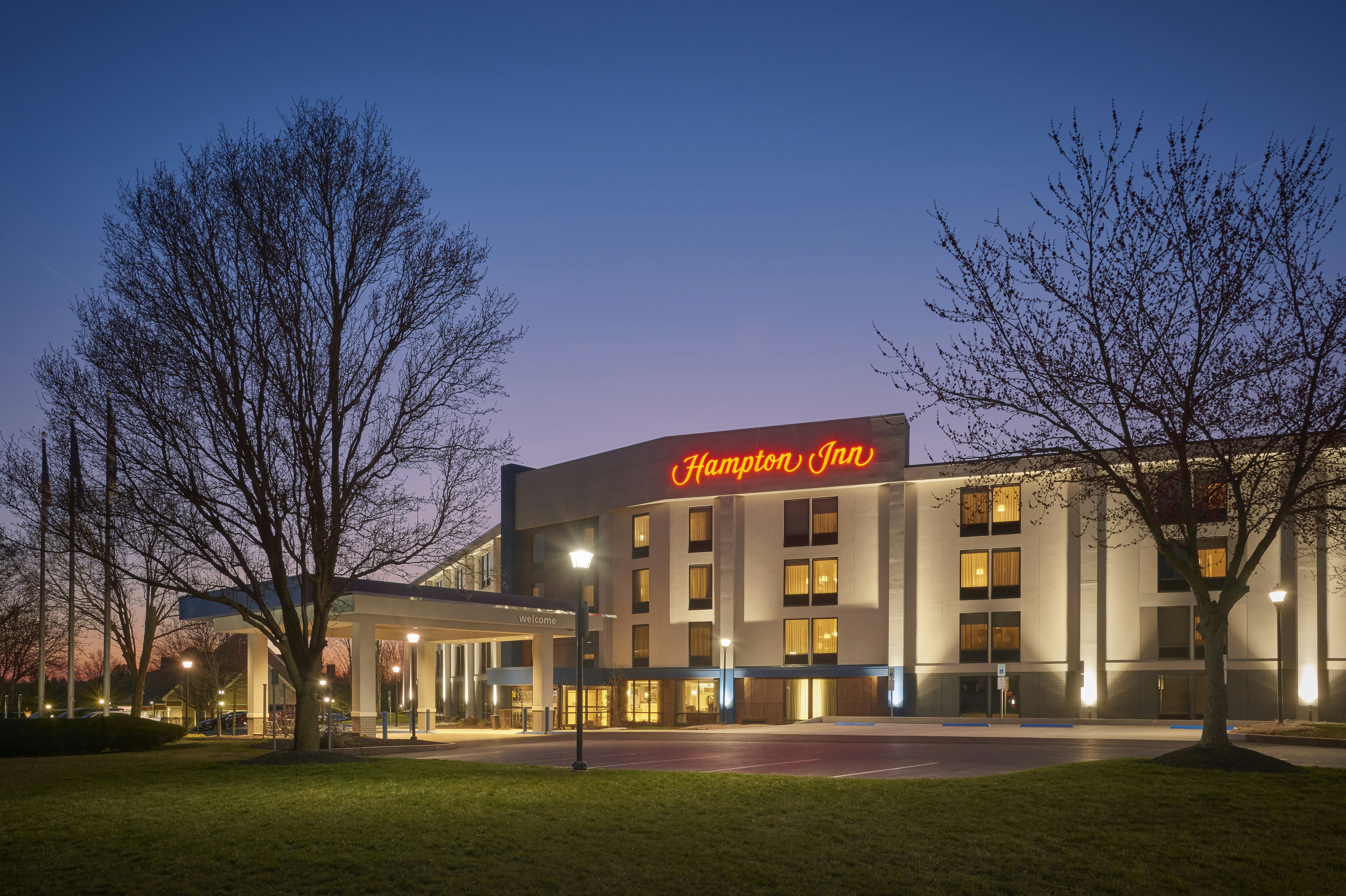 Hampton Inn Lancaster, PA 2/42