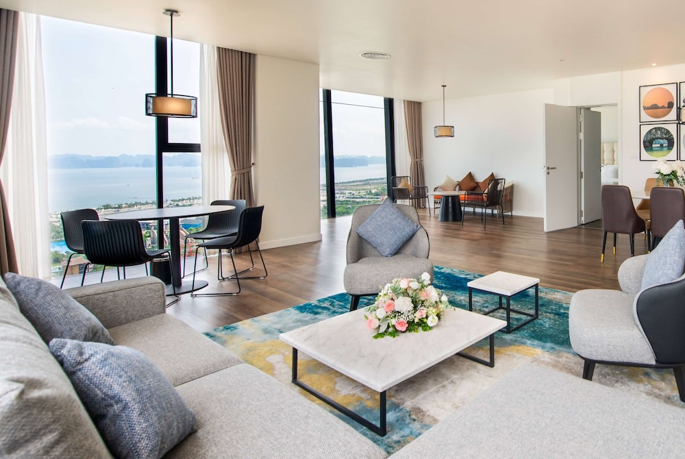 Hotel Soleil Ha Long, Trademark Collection by Wyndham 30/50