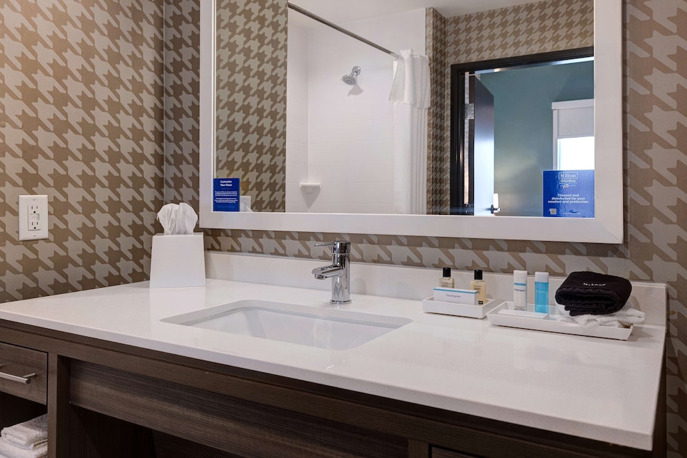 Home2 Suites By Hilton Dekalb 8/56