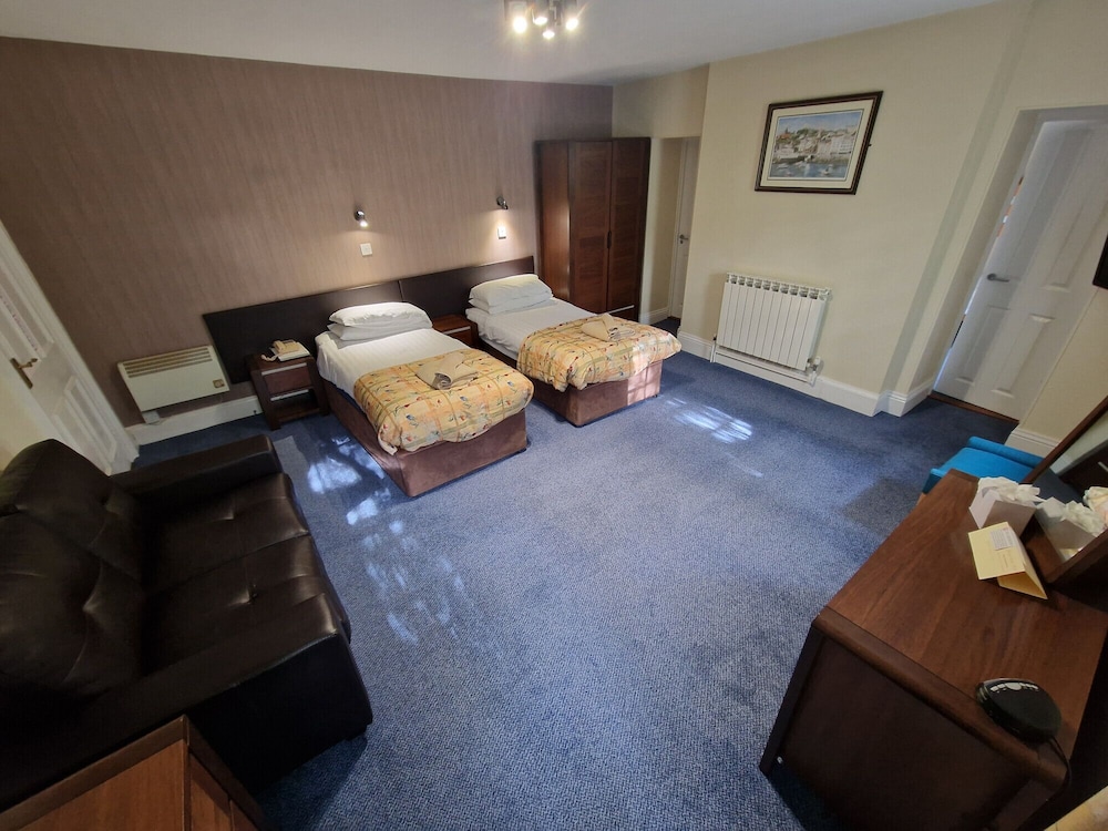 Grange Lodge Hotel 26/46