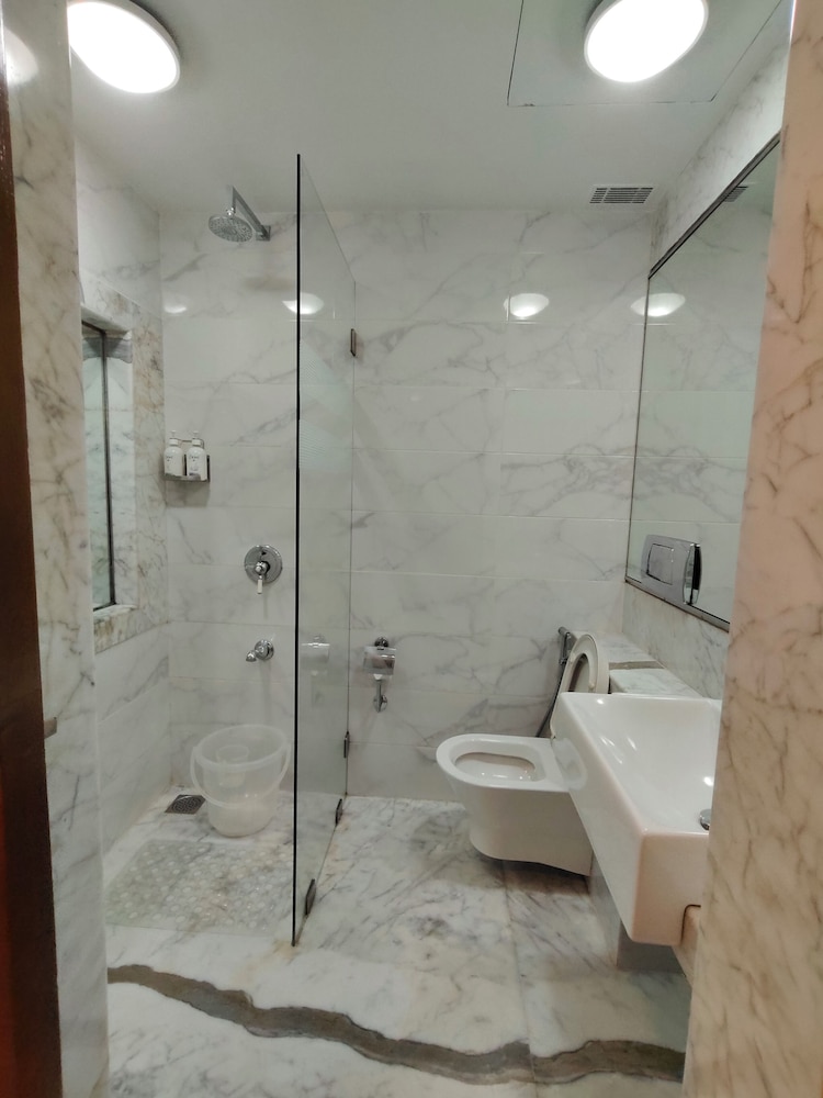 Hotel Regency 46/54