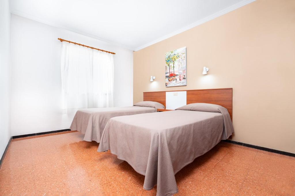 Apartment 2 bedrooms Sea View 3+1 pax، Las Gondolas Apartments 3/5