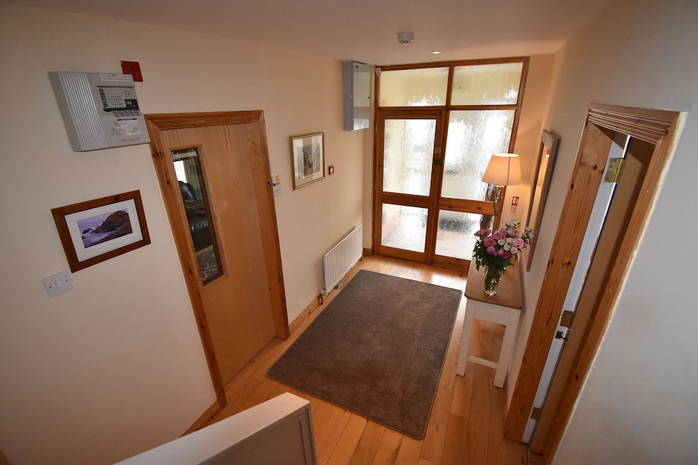 Aaranmore Lodge Bed & Breakfast 35/53