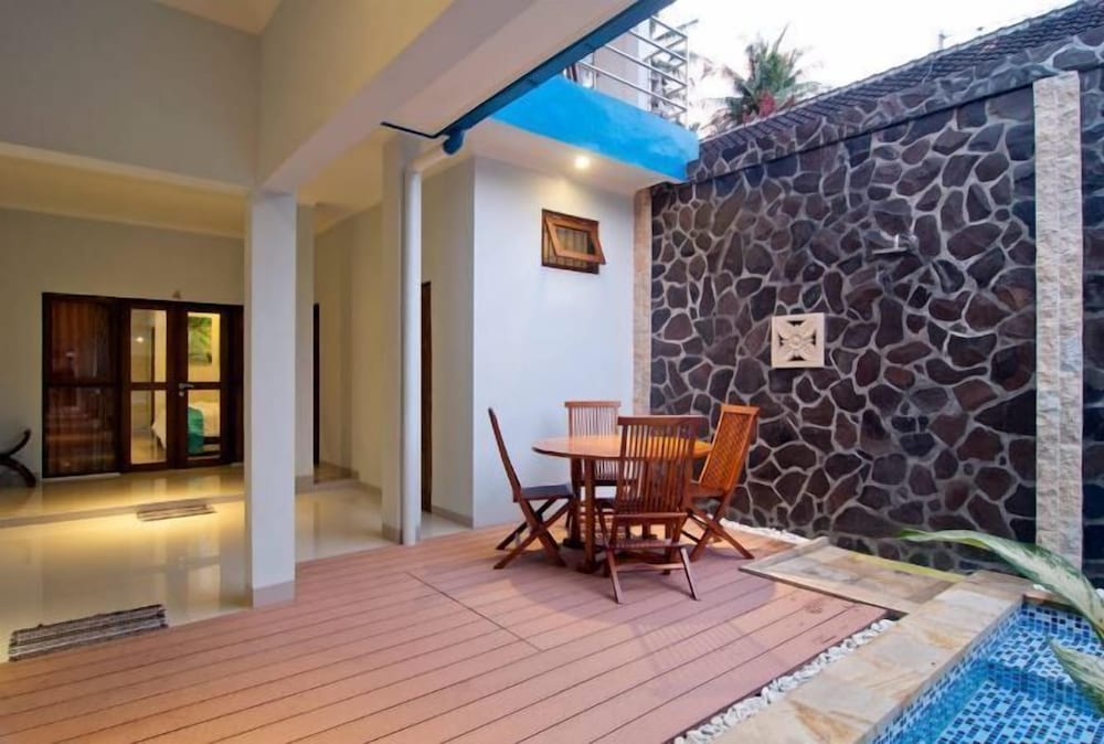 Lovina Oasis 19/28