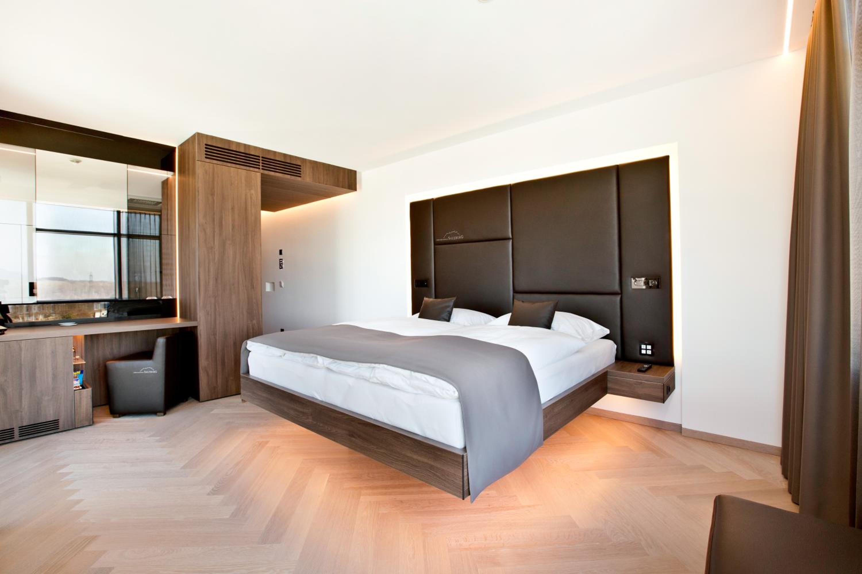 Deluxe, Double Bed, Salzburg View