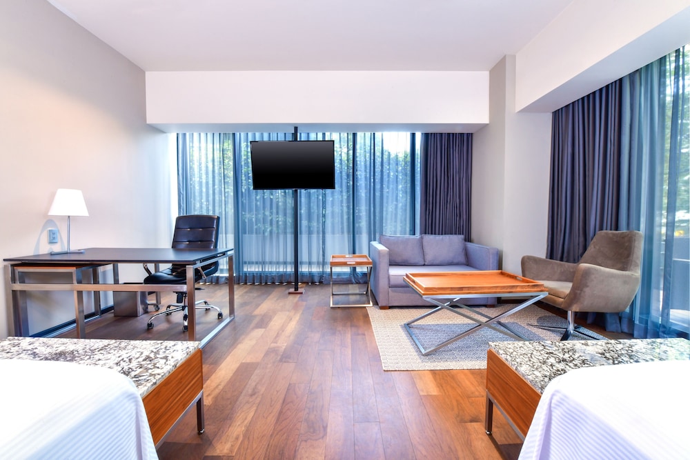 Krystal Grand Suites Insurgentes 63/67