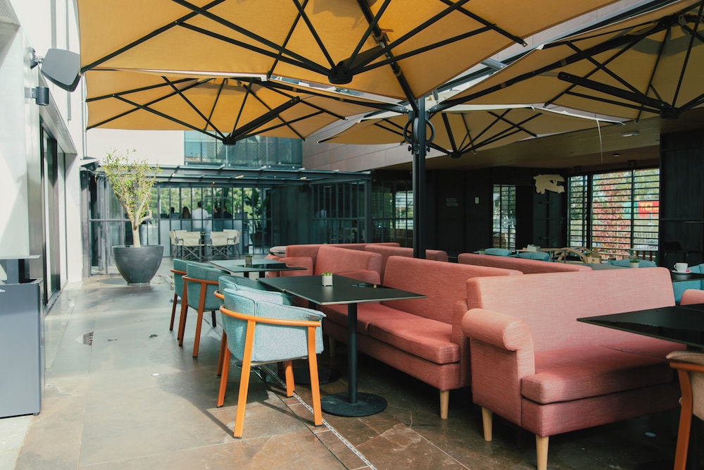 Ibis Styles Lisboa Aeroporto 41/61