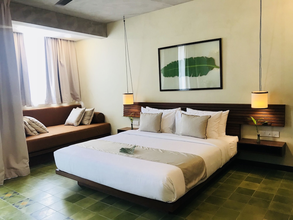 Penh House Hotel 19/74