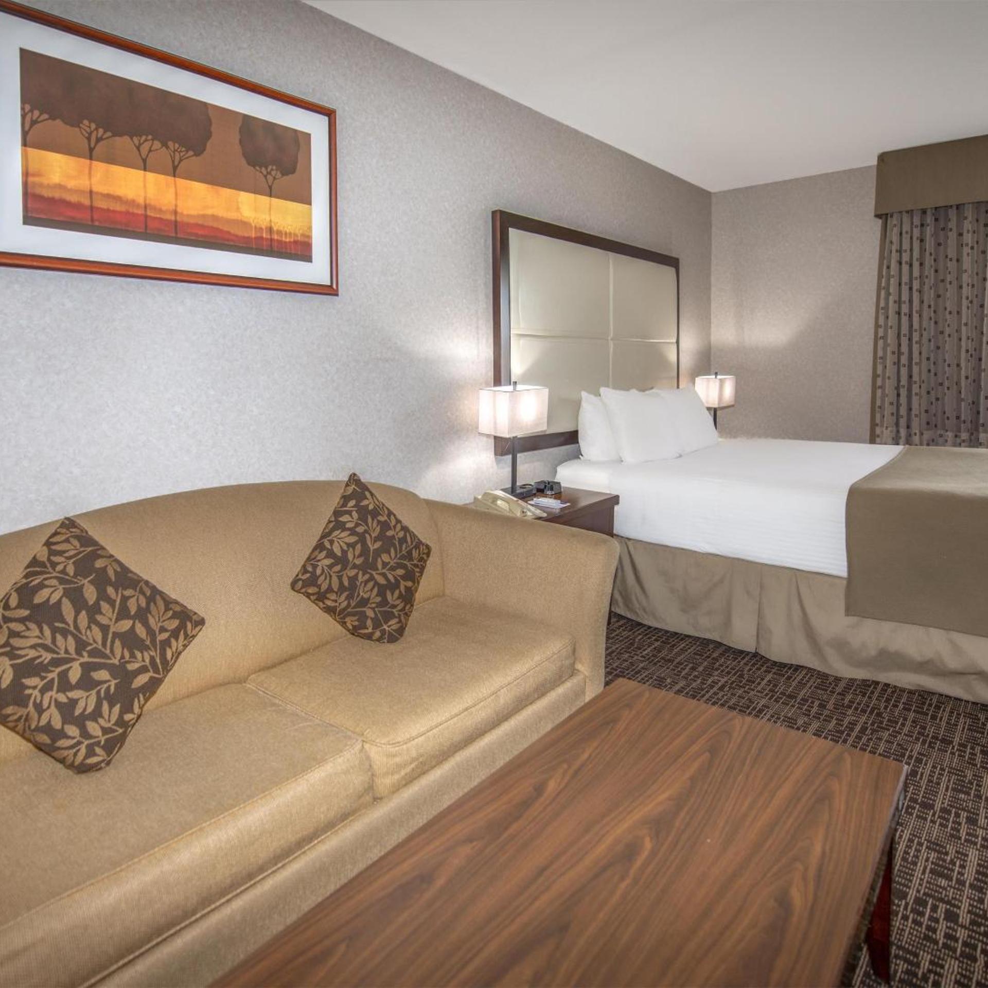 Room, King Bed, Queen Bed
