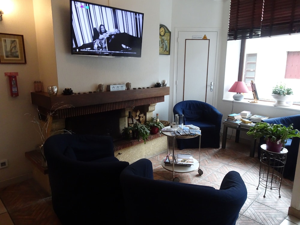 Citotel Ker Izel 8/18