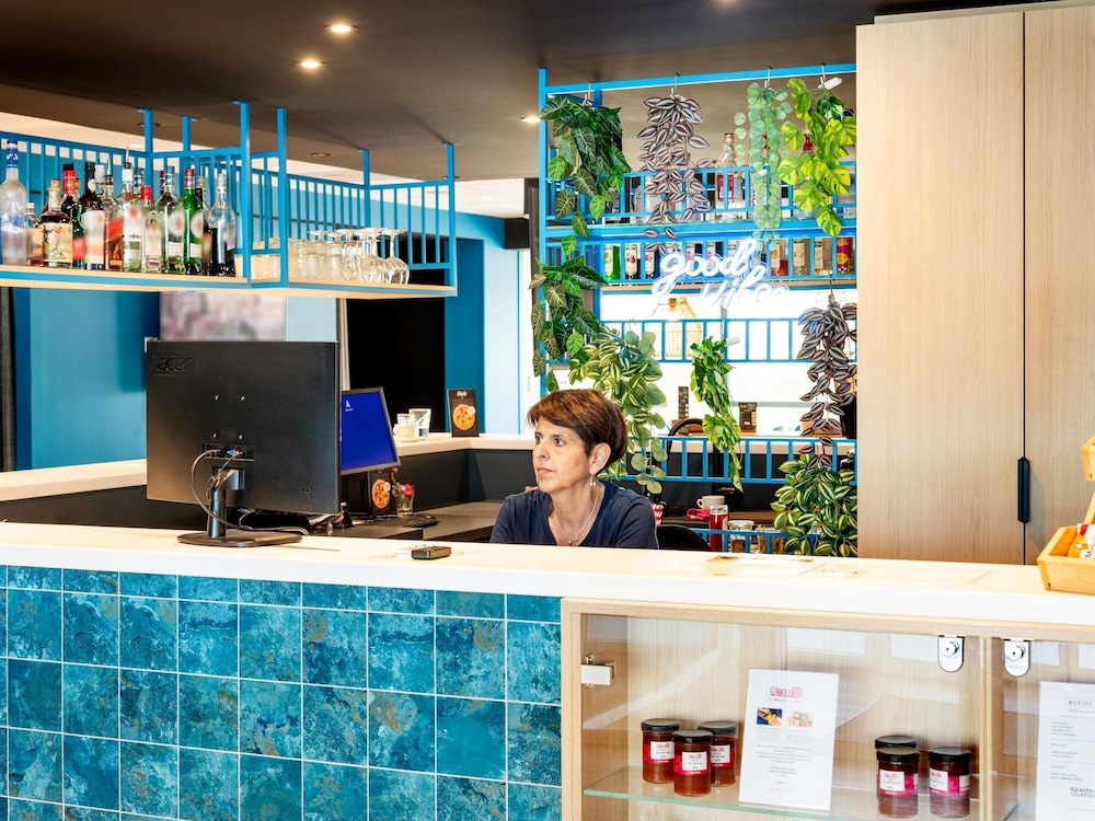 ibis Styles Miramas-Provence 9/48
